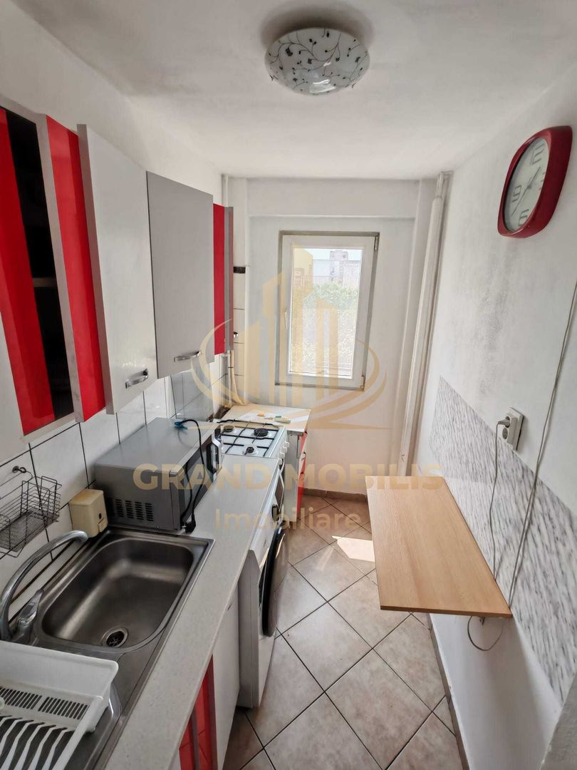 Apartament cu 2 camere, decomandat, Piata Sudului - imaginea 4