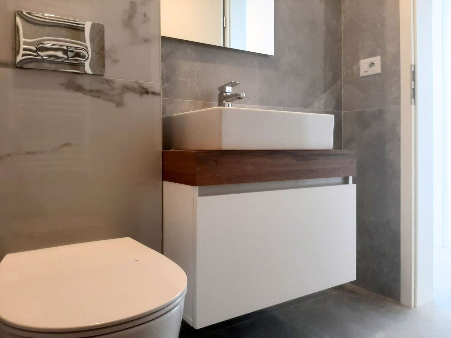 Un Apartament Pentru O Viață Bună  Coresi  2025 - imaginea 29
