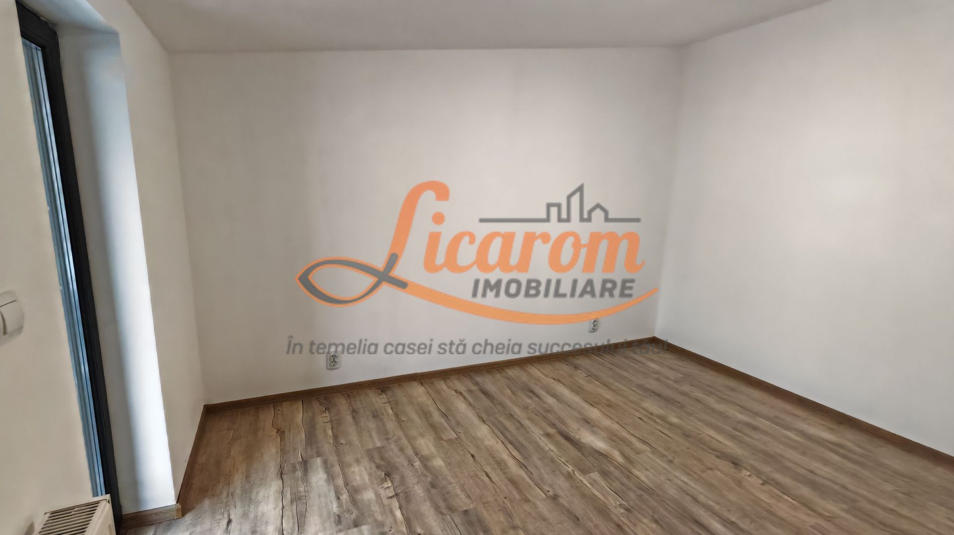 Apartament tip Casa 4 camere strada Carpatilor,totul nou. - imaginea 15