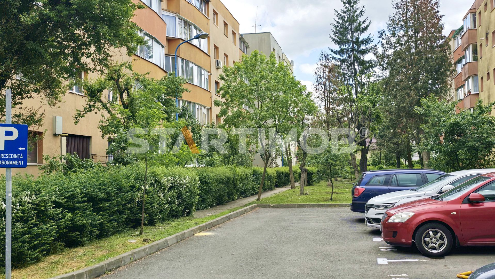 Apartament 2 camere cu parcare