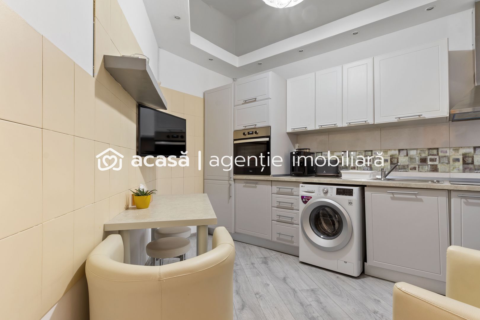 Imagine 1 - Apartament ultracentral cu 4 camere partial amenajat Comision 0
