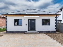 Casă nouă 4 camere, ideală pentru familie. Toate utilitățile