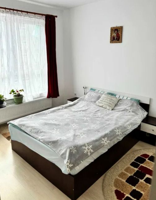 2 camere luminos cu parcare și boxă deal pentru locuire sau investiție - imaginea 5