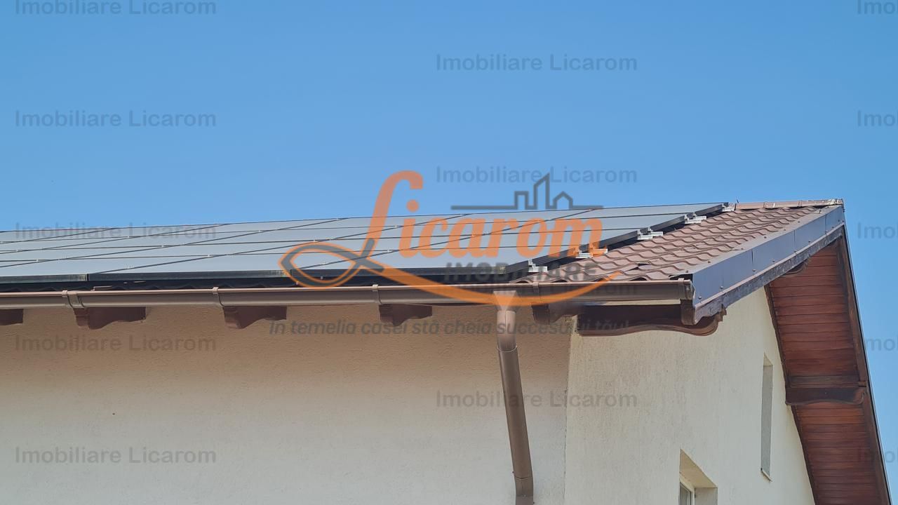 Proprietate in Cristian cu trei constructii+o fundatie,450000euro - imaginea 17