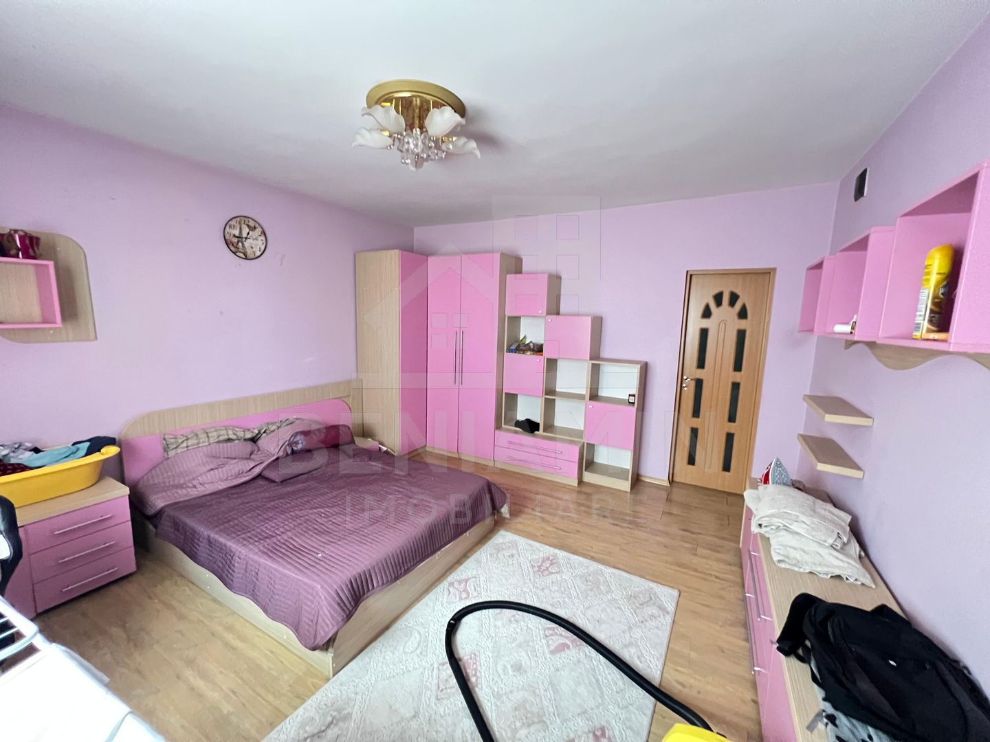 De-Vanzare-Case-16-Camere-400mp-Utili-1100mp-Teren-Sacele-Brasov - imaginea 5