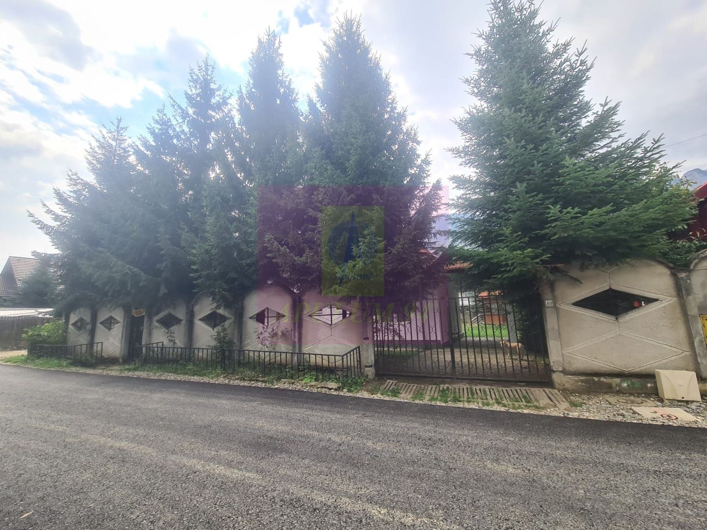 Complex turistic de vanzare in Busteni - Zona Piatra Arsa