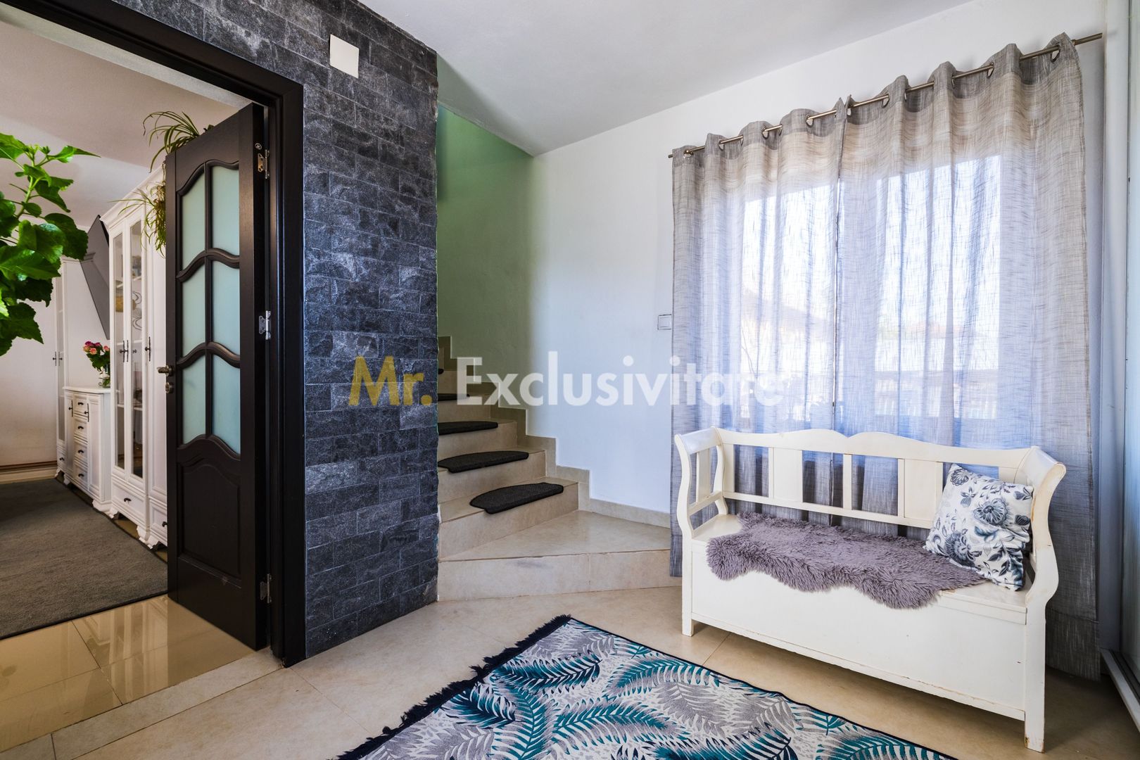 Casa P+M Leordeni, Arges-constructie din caramida si teren de 645 mp - imaginea 10