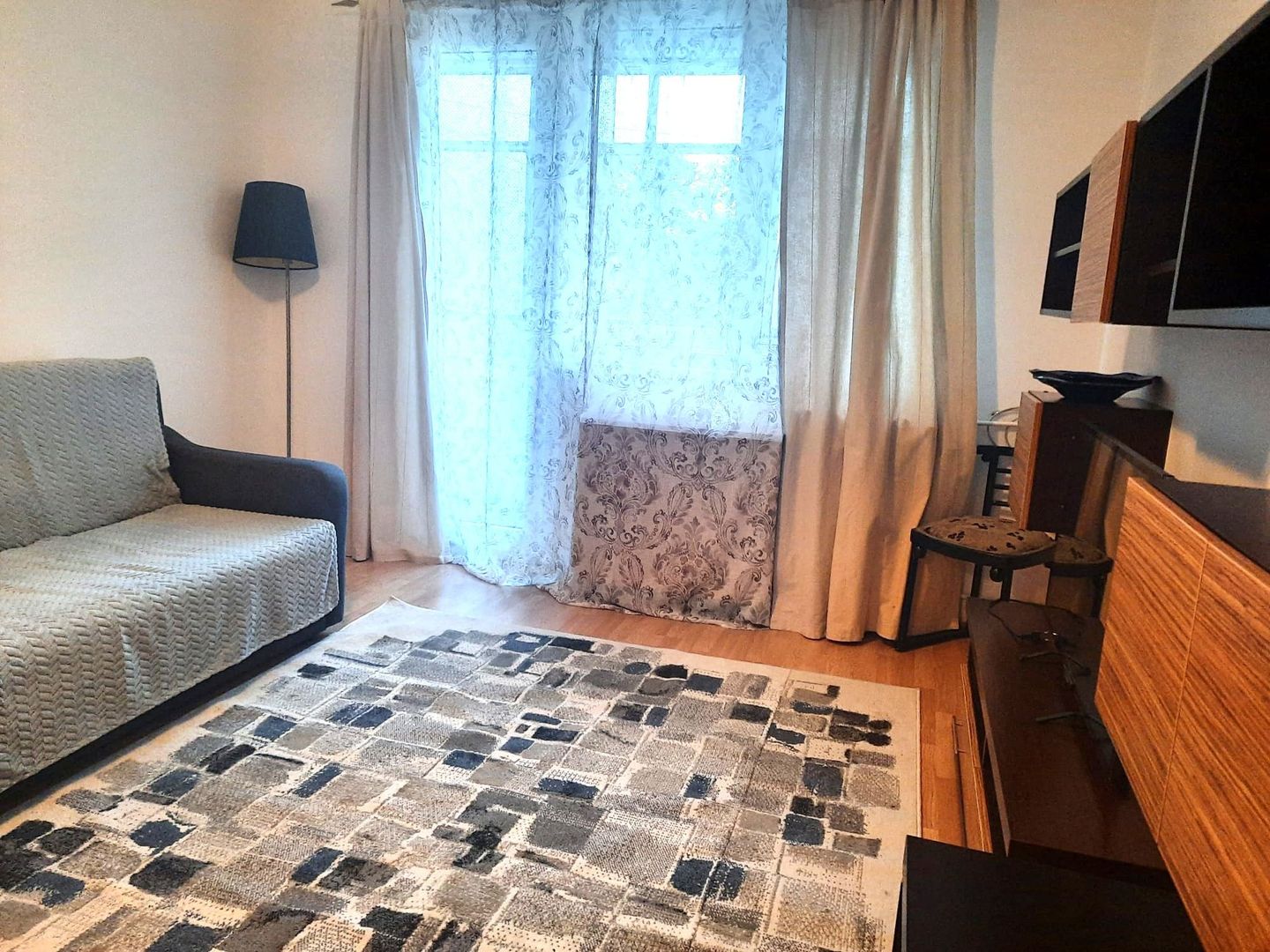 Apartament 2 camere decomandat, mobilat și utilat  Drumul Taberei parc - imaginea 3