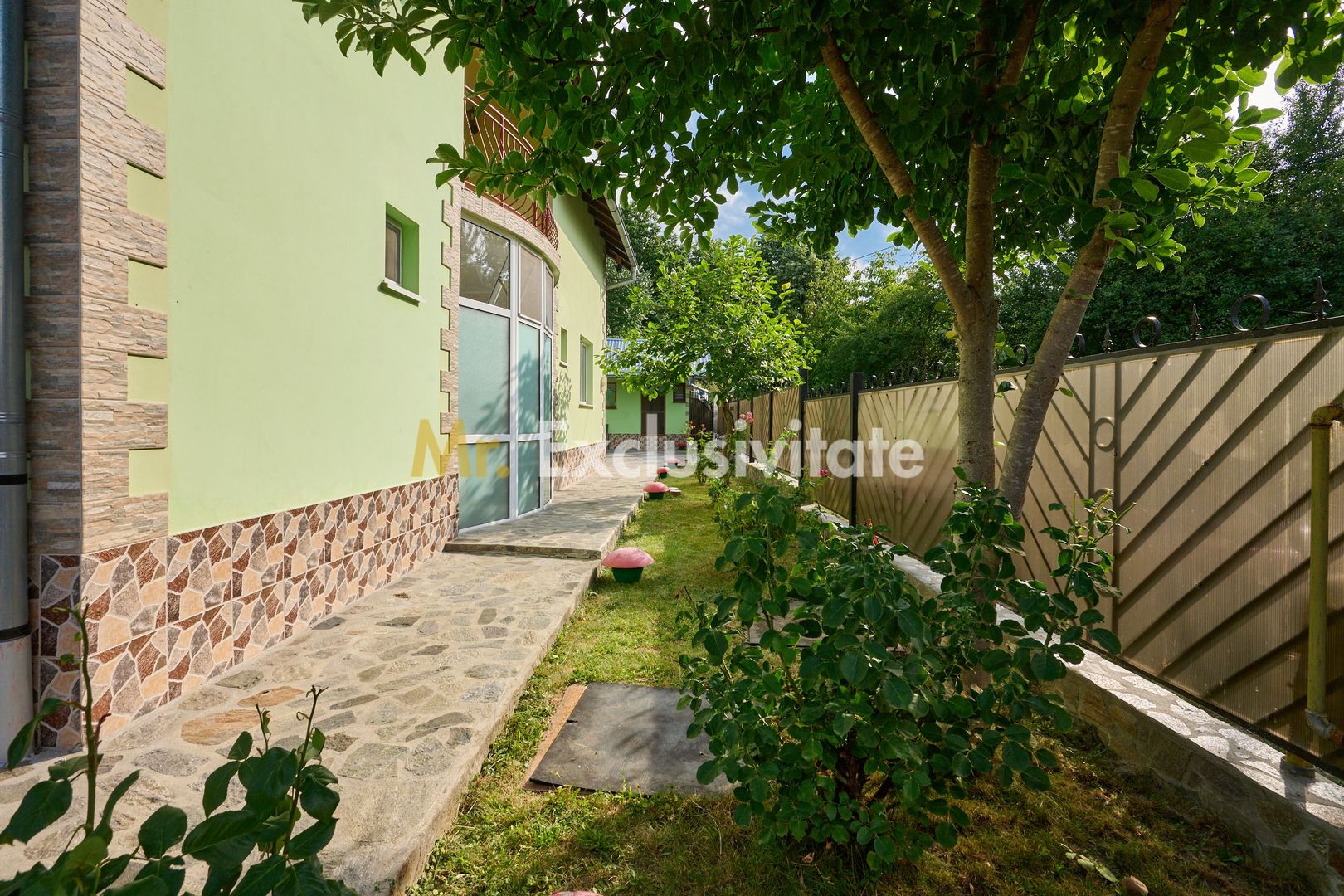 Casa P+ 1+ teren 507 mp cu vecin padurea Pitesti - imaginea 25