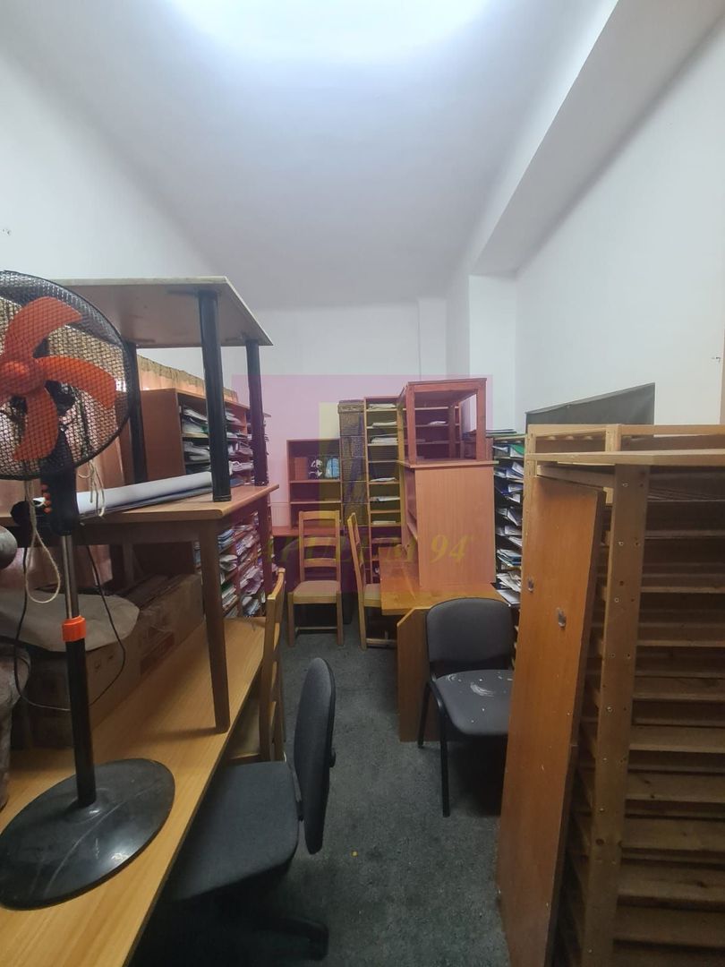 Spatiu comercial de vanzare in Campina - imaginea 36
