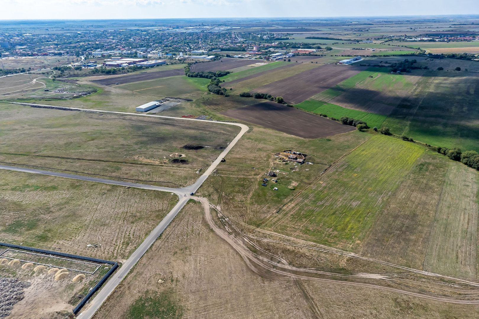 Imagine 3 - Oportunitate – Teren industrial 1.926 mp lângă Centura Vest Arad