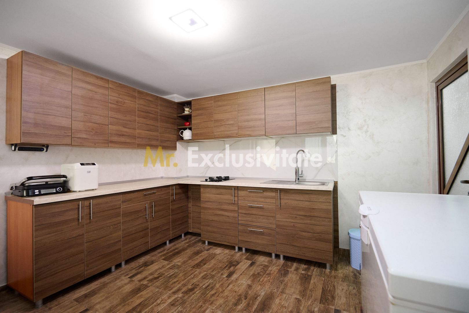 Casa P+ 1+ teren 507 mp cu vecin padurea Pitesti - imaginea 10