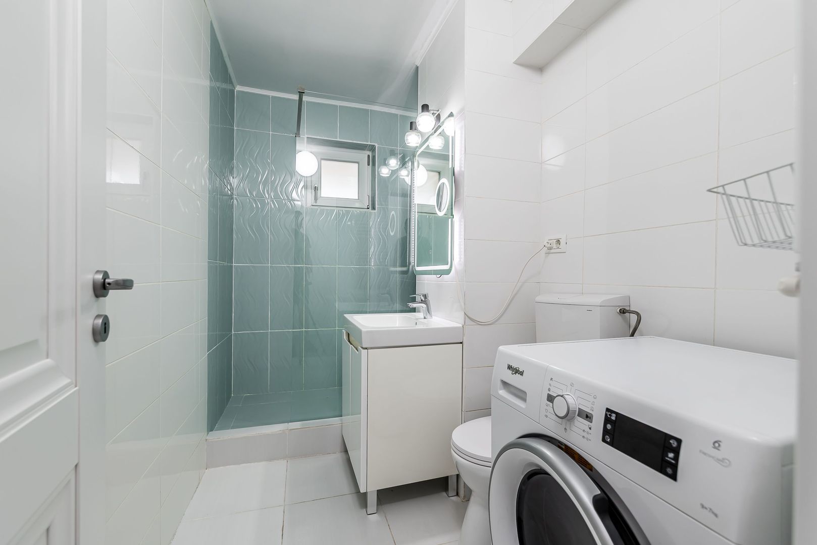 Imagine 5 - Apartament la cheie cu 2 camere decomandat central Comision 0