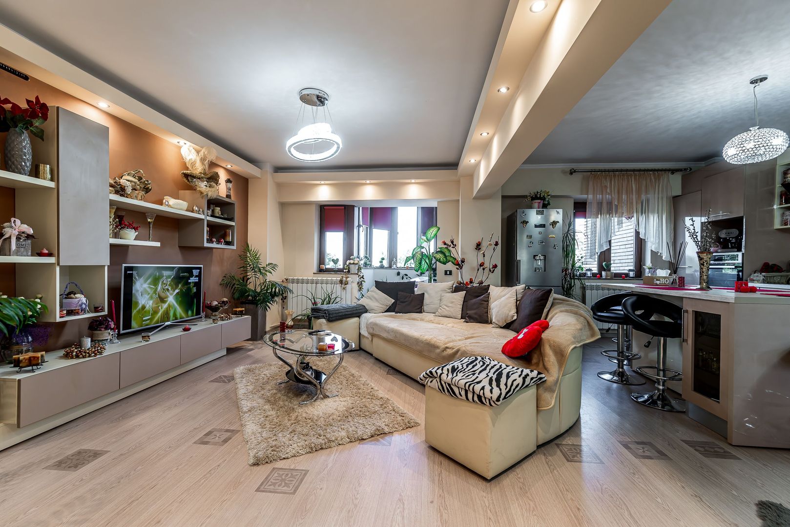 Imagine 4 - Apartament 2 camere – Zona Intim | Etaj 3 cu lift | 78.500 €