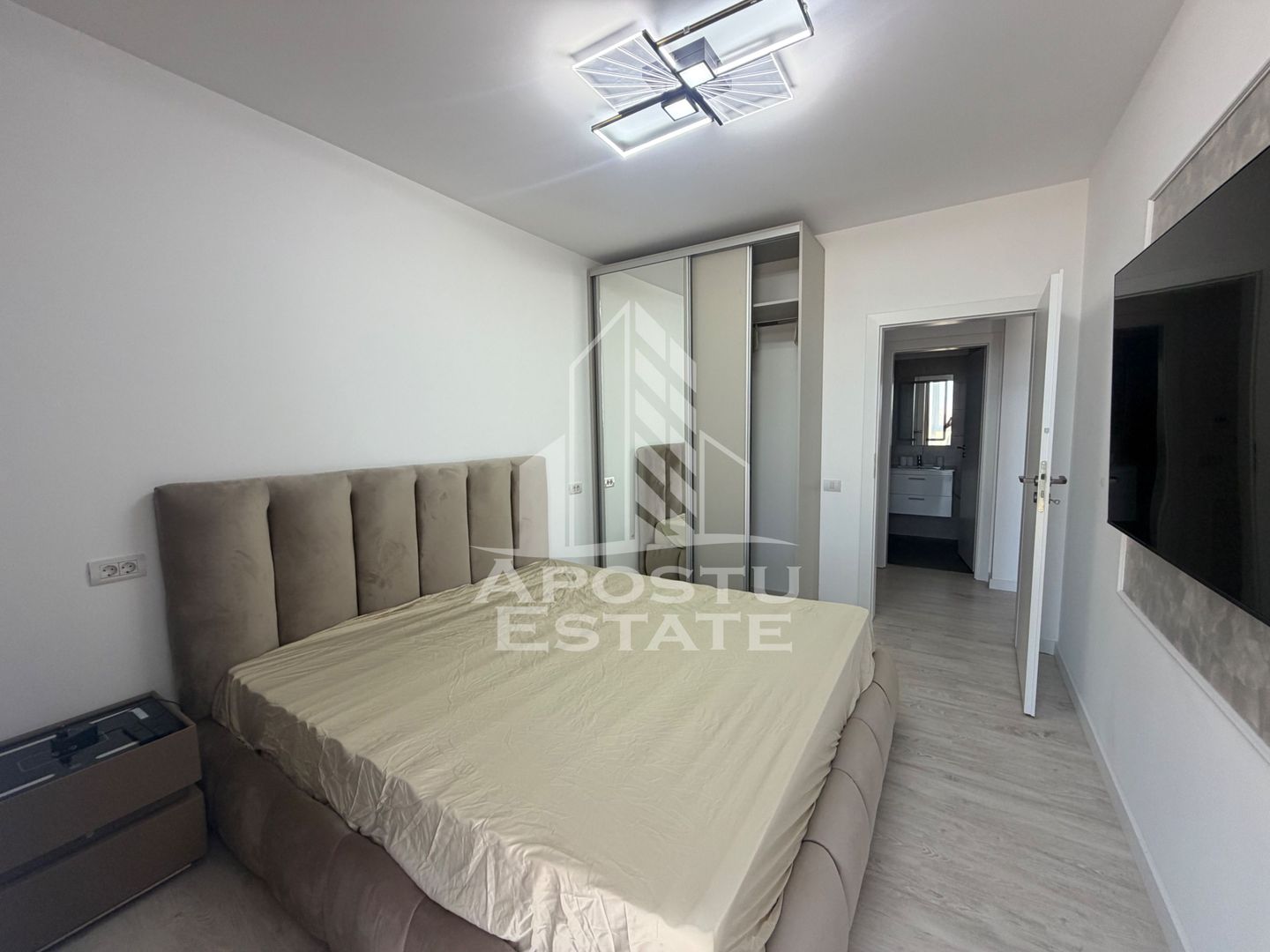 Apartament cu 2 camere de vanzare , Campeador City , Torontalului - imaginea 2