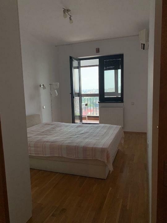 Apartament de Închiriat - 2 Camere, 90mp, Et11/14 Cu Vedere Superbă la Răsărit