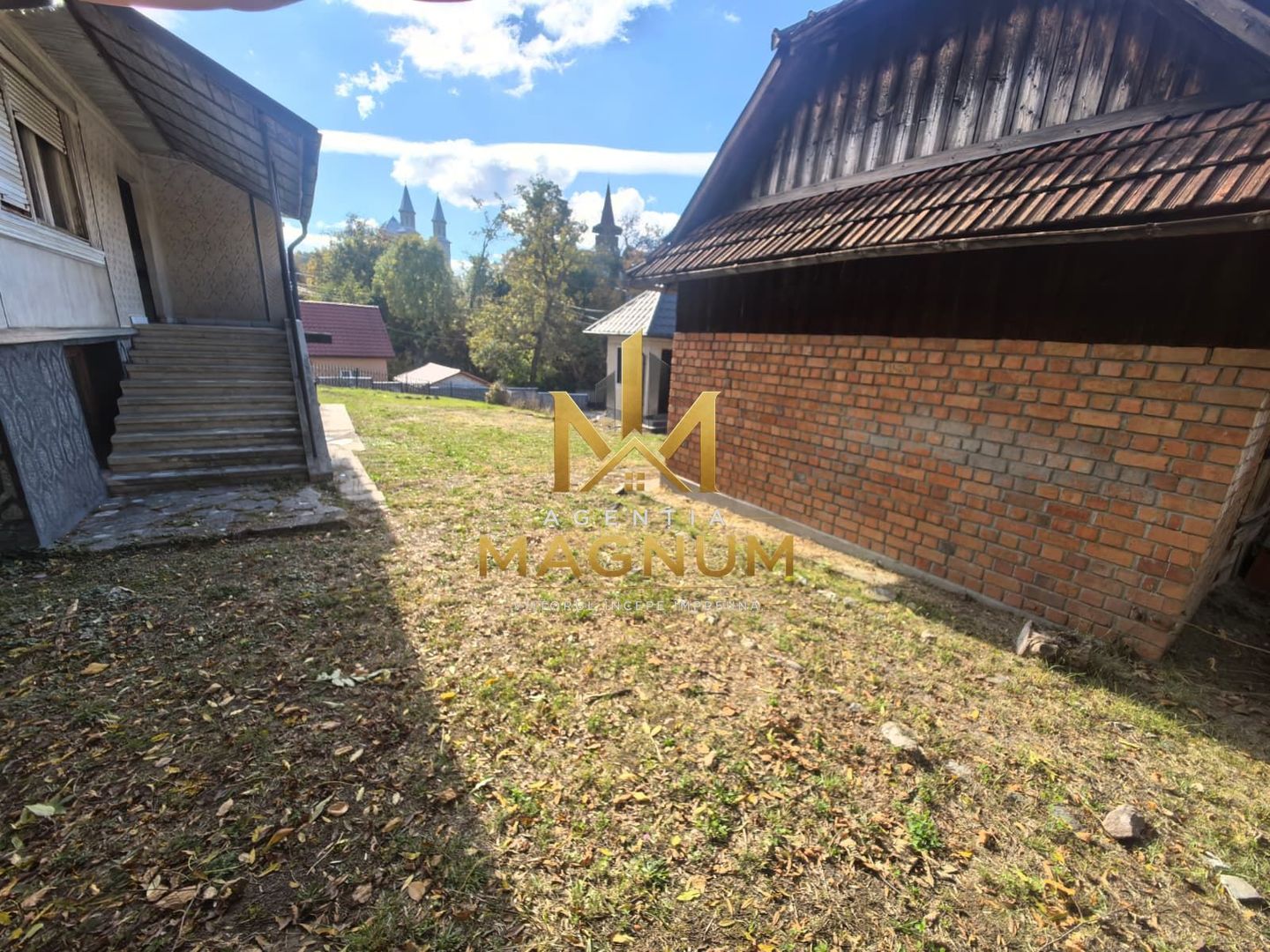 Gospodarie de vanzare/schimb in Danesti Maramures - imaginea 4