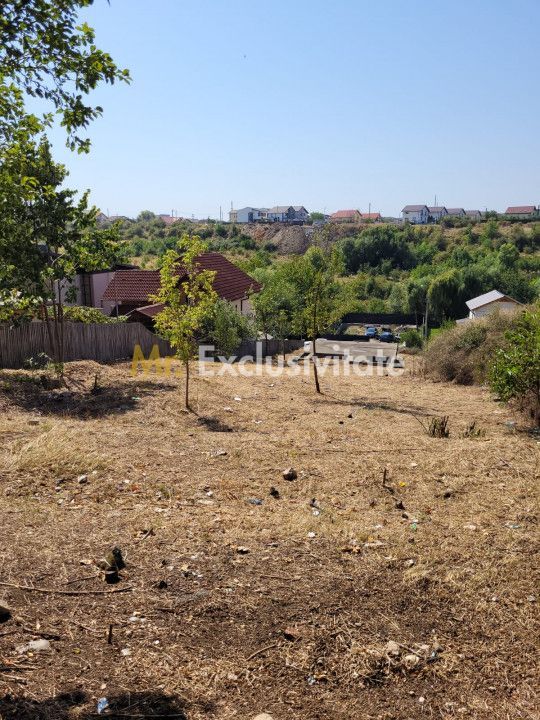 Teren intravilan Turcesti (Pitesti) - 1083 mp, demisol executat - imaginea 5