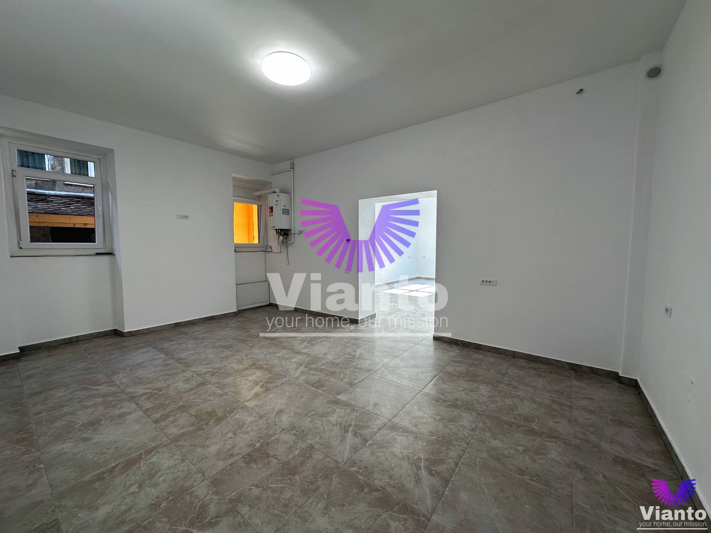 Spatiu Comercial Stradal la Parter - Ultracentral