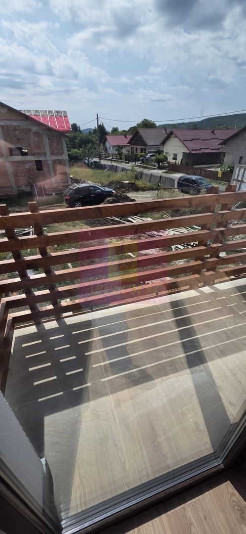 Vila cu 4 camere de vanzare  in Brebu - imaginea 31
