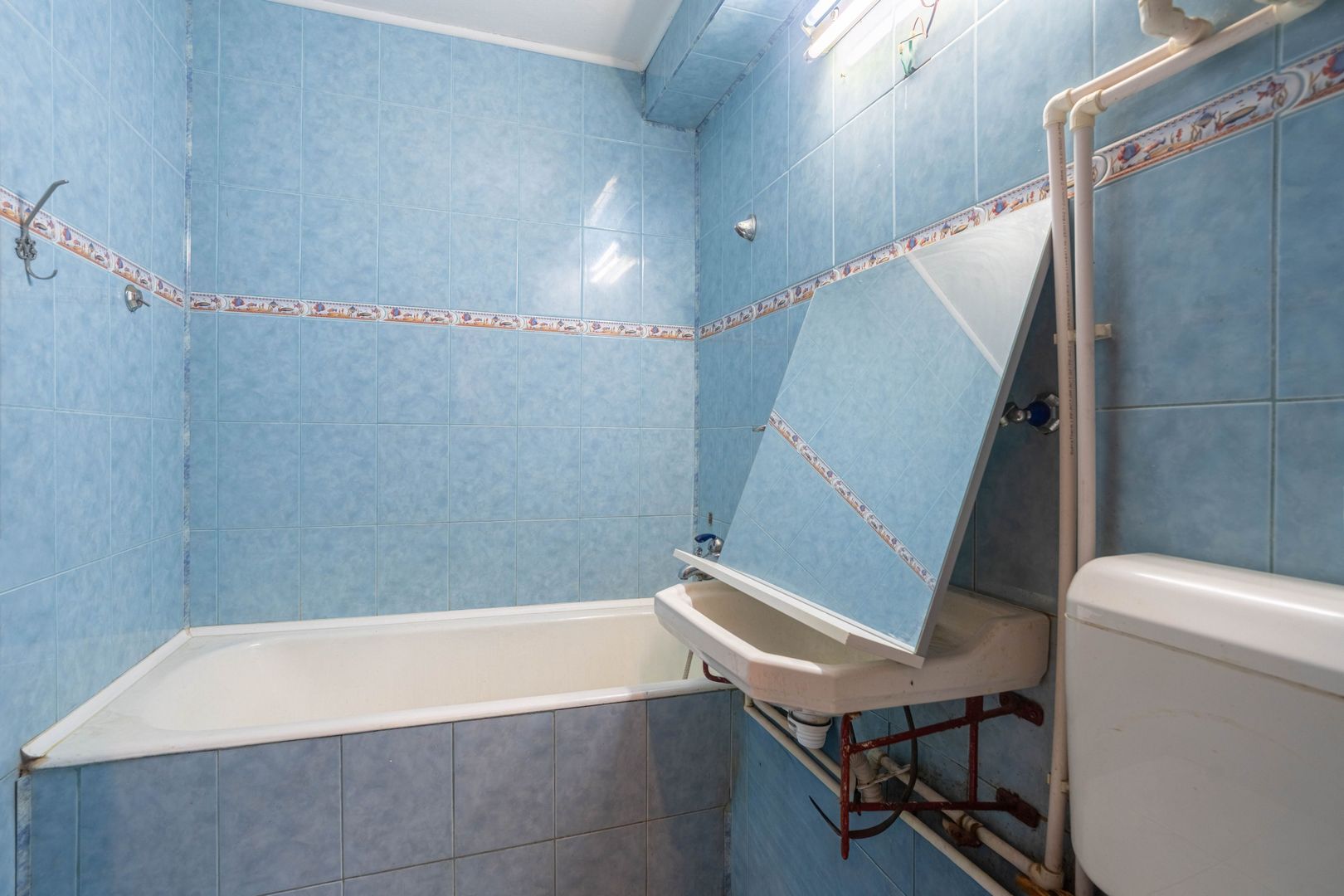 Imagine 6 - Apartament 3 camere - etaj 3 - bvd. Revolutiei - COMISION 0