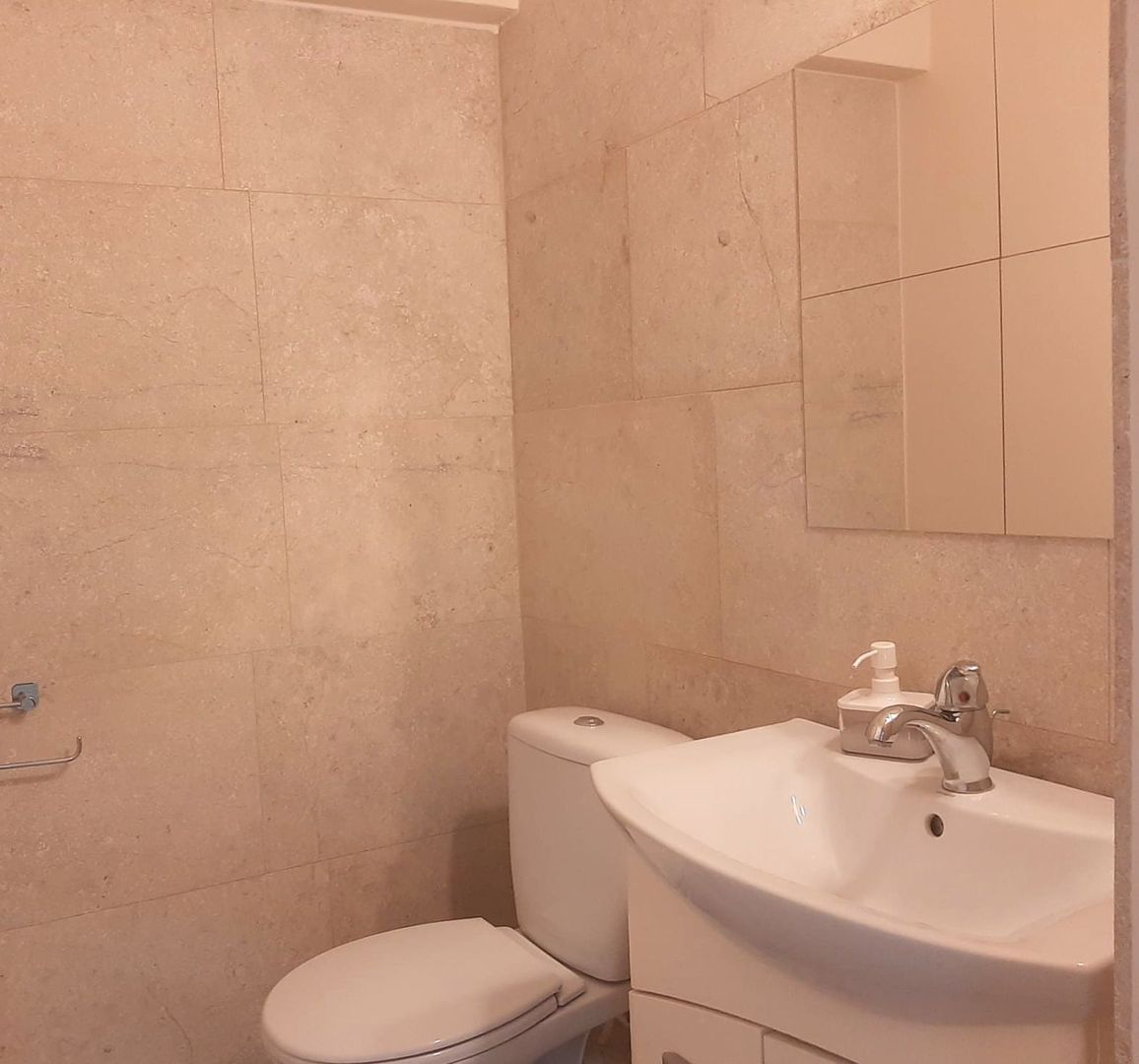 Vanzare 3 camere complet renovat zona pietonala Racadau - imaginea 13