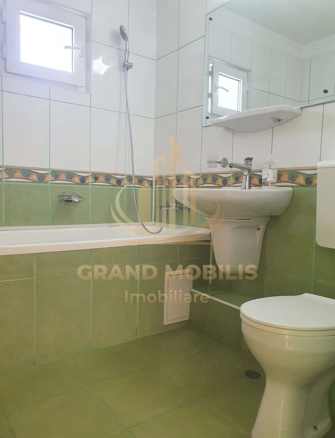 Apartament 2 camere semidecomandat cu parcare de resedinta - imaginea 5