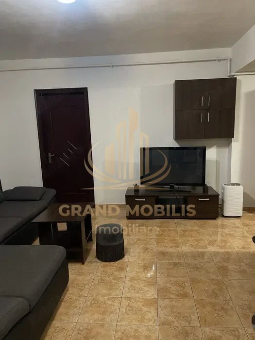 Apartament 3 camere Medicina - imaginea 6