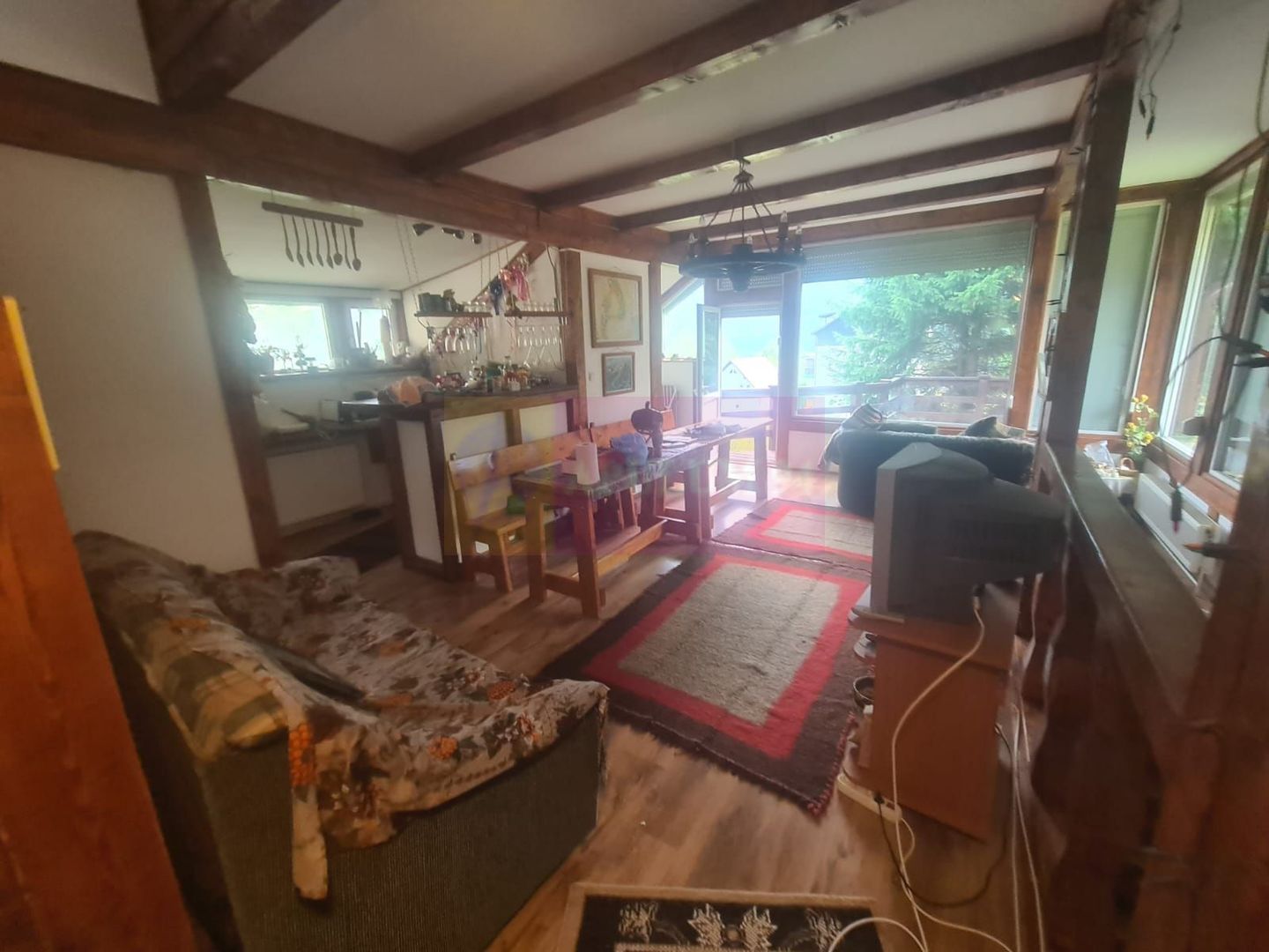 Vila de vanzare cu 5 camere in Busteni