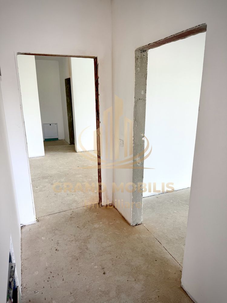 🏡 Penthouse modern cu 3 camere + terasa generoasa - imaginea 4