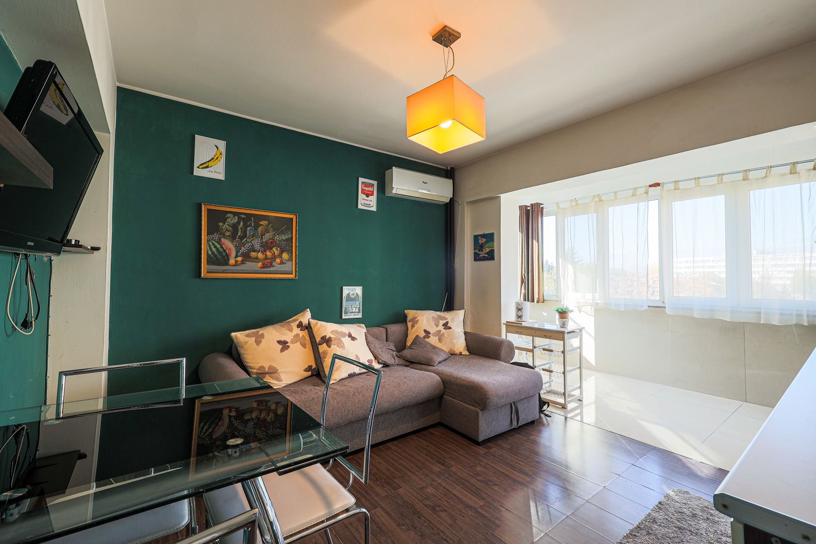 Imagine 7 - Apartament mobilat și utilat în Piața Spitalului - investitie sigura!