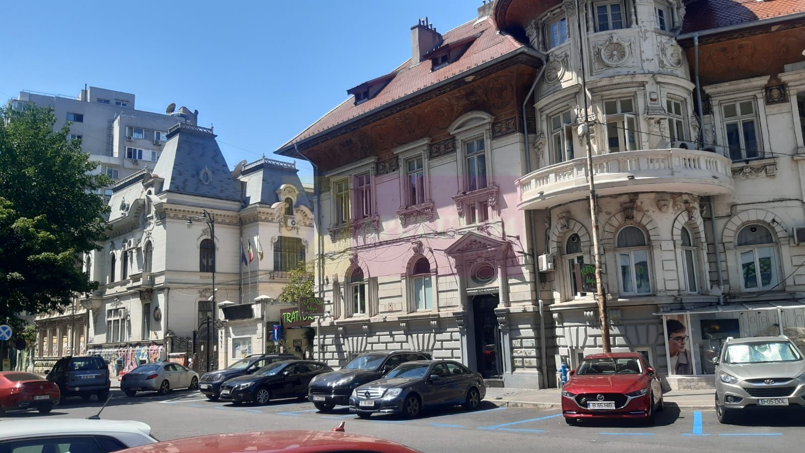 Apartament 3 Camere - Un Cămin Chic Ultracentral la Piața Romană
