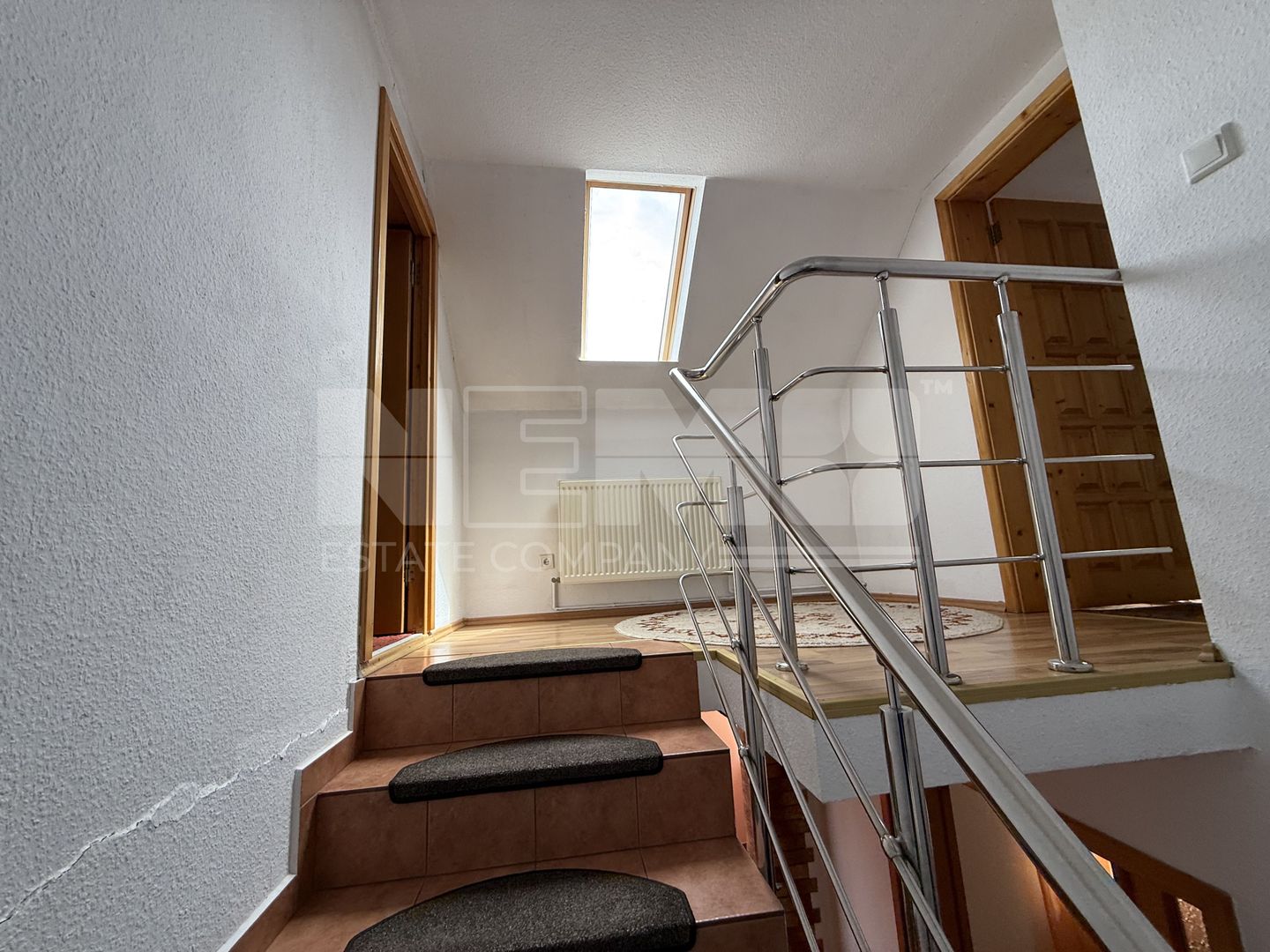 Casă Măneuți | 2.800 mp teren intravilan | Complet mobilată - imaginea 6