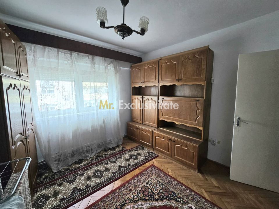 De vânzare apartament 4 camere Careiului Satu Mare - imaginea 4