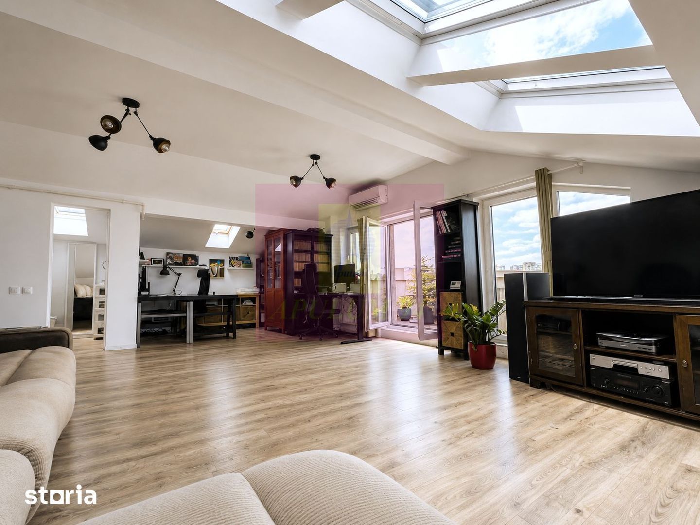 Apartament 3 camere | Două terase | Două locuri de parcare |
