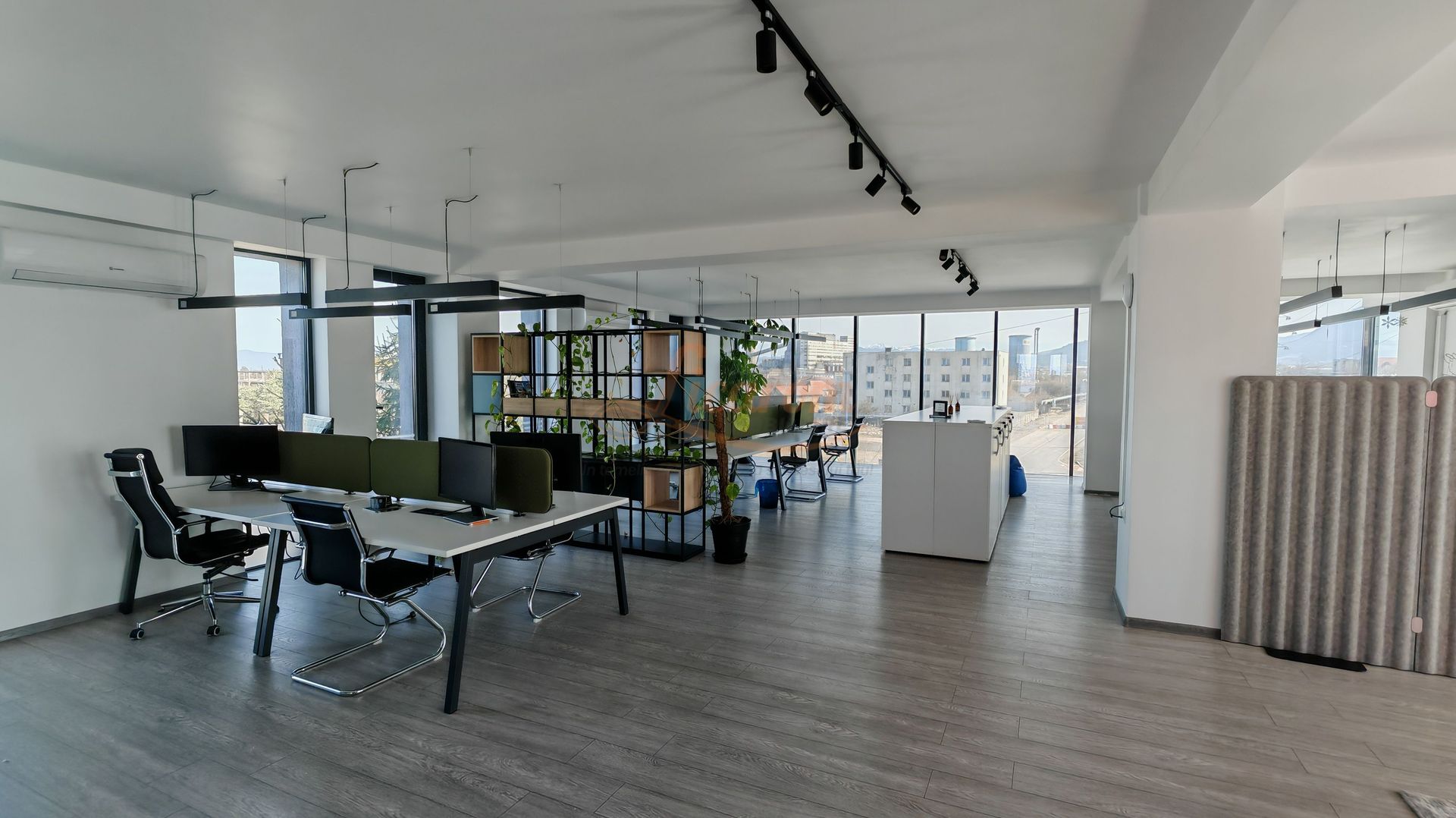 190 mp,Spatiu de Birouri/ Call Center/IT, Fitness,1980 euro/luna - imaginea 16