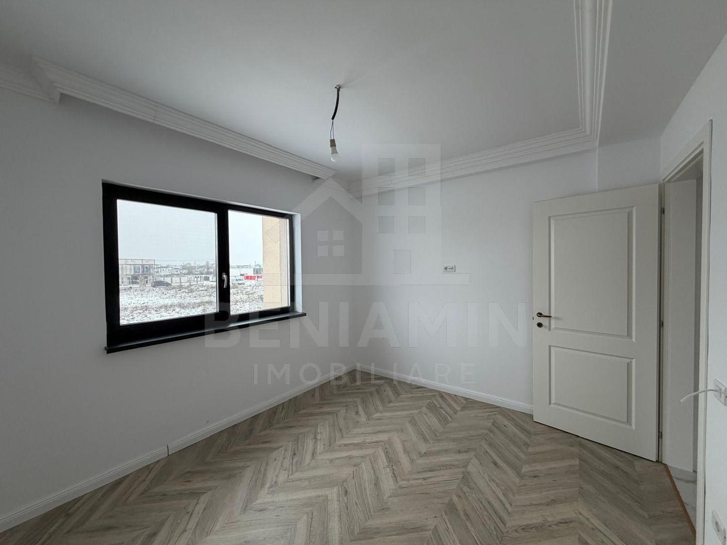 Casa P+1 Living-Bucatarie-3 Dormitoare-Toate utilitatile-Disponibila - imaginea 6