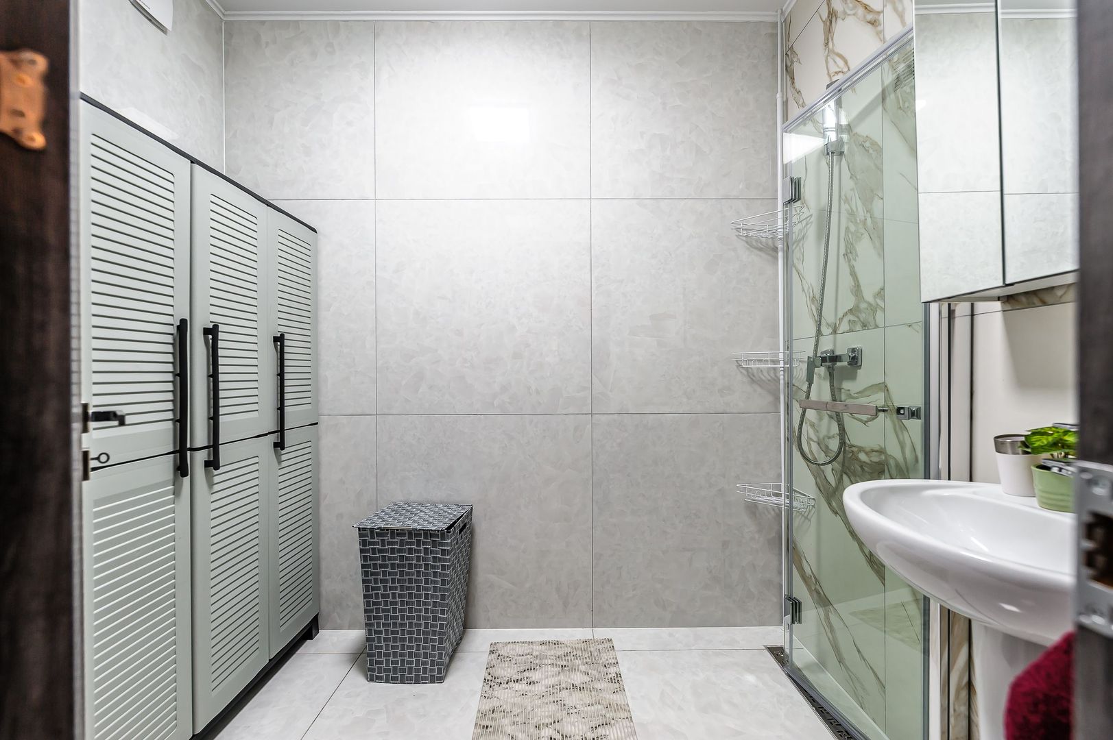 Imagine 6 - Apartament ultracentral în bloc nou, 2 camere cu terasa proprie