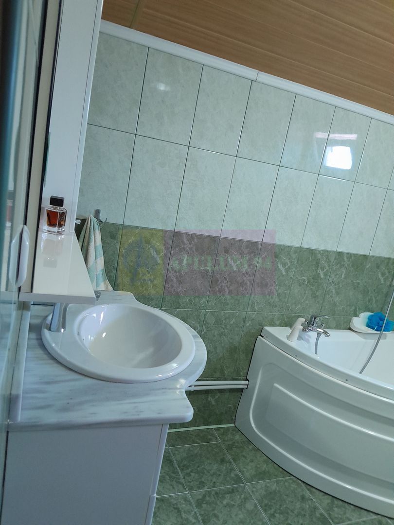 Movilita  (IL) - de vanzare casa 5 cam p+1