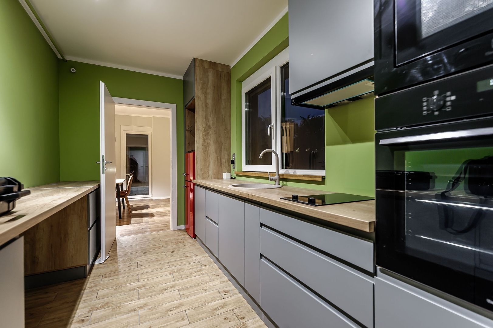Imagine 5 - PROPRIETATE VANDUTA Apartament ARED spectaculos cu gradina si garaj
