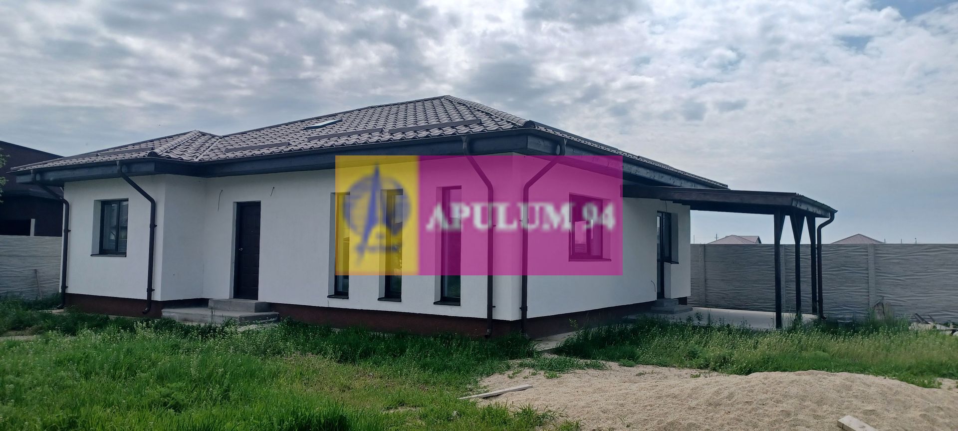 Casă nouă 3 camere parter, curte 443 mp, Săbăreni
