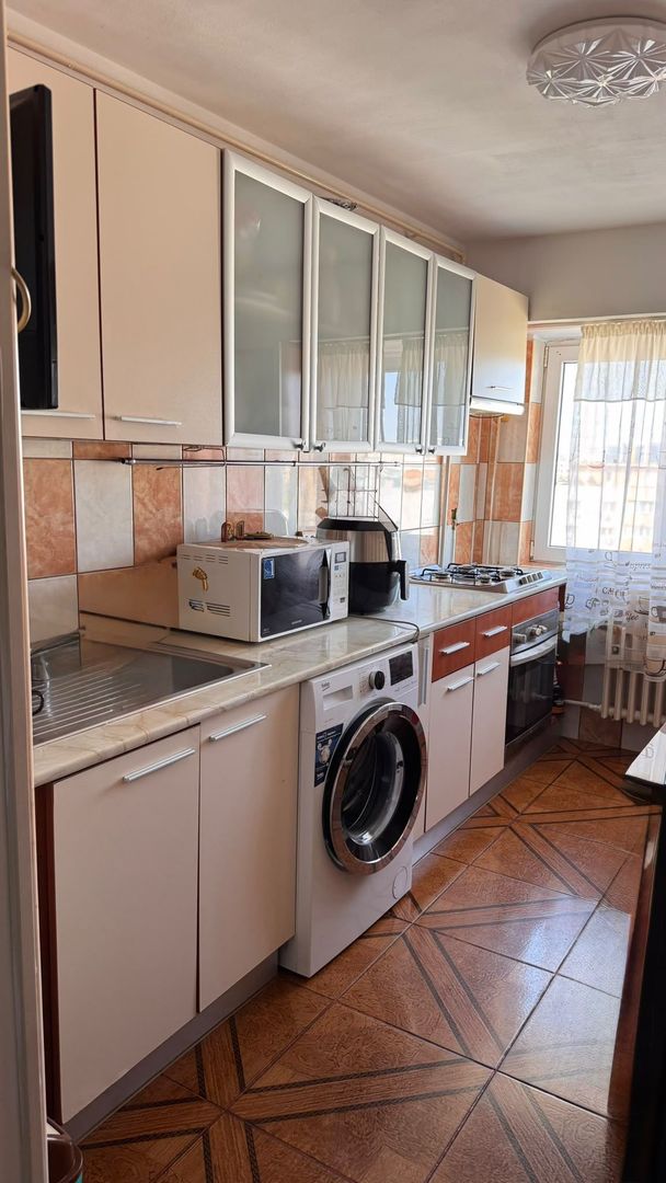 Vand ap. deosebit 3 camere 13 Septembrie - Prosper