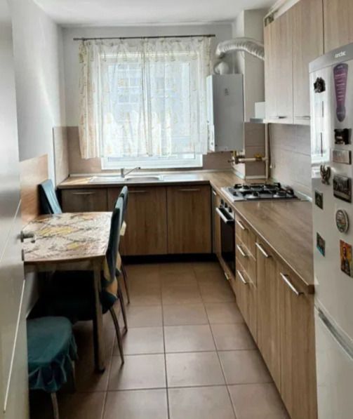 2 camere luminos cu parcare și boxă deal pentru locuire sau investiție - imaginea 8