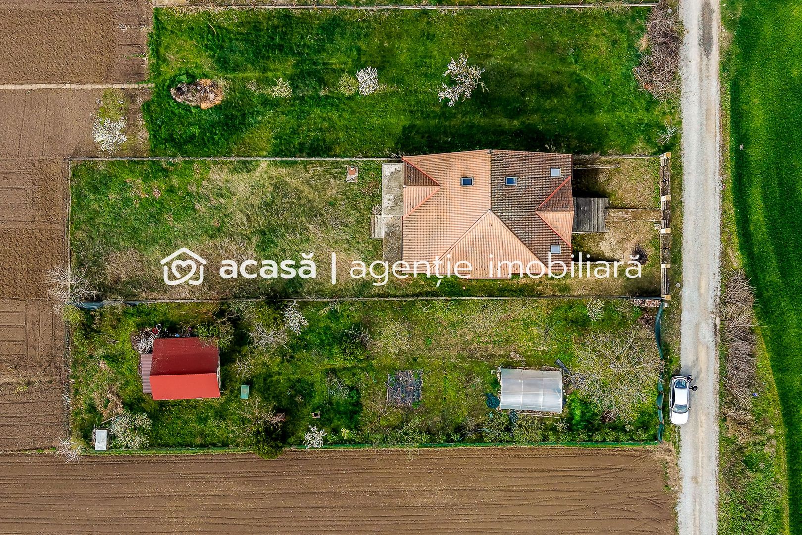 Imagine 6 - PRET NOU! Casă 6 camere - la roșu - Zimandcuz, Arad – COMISION 0