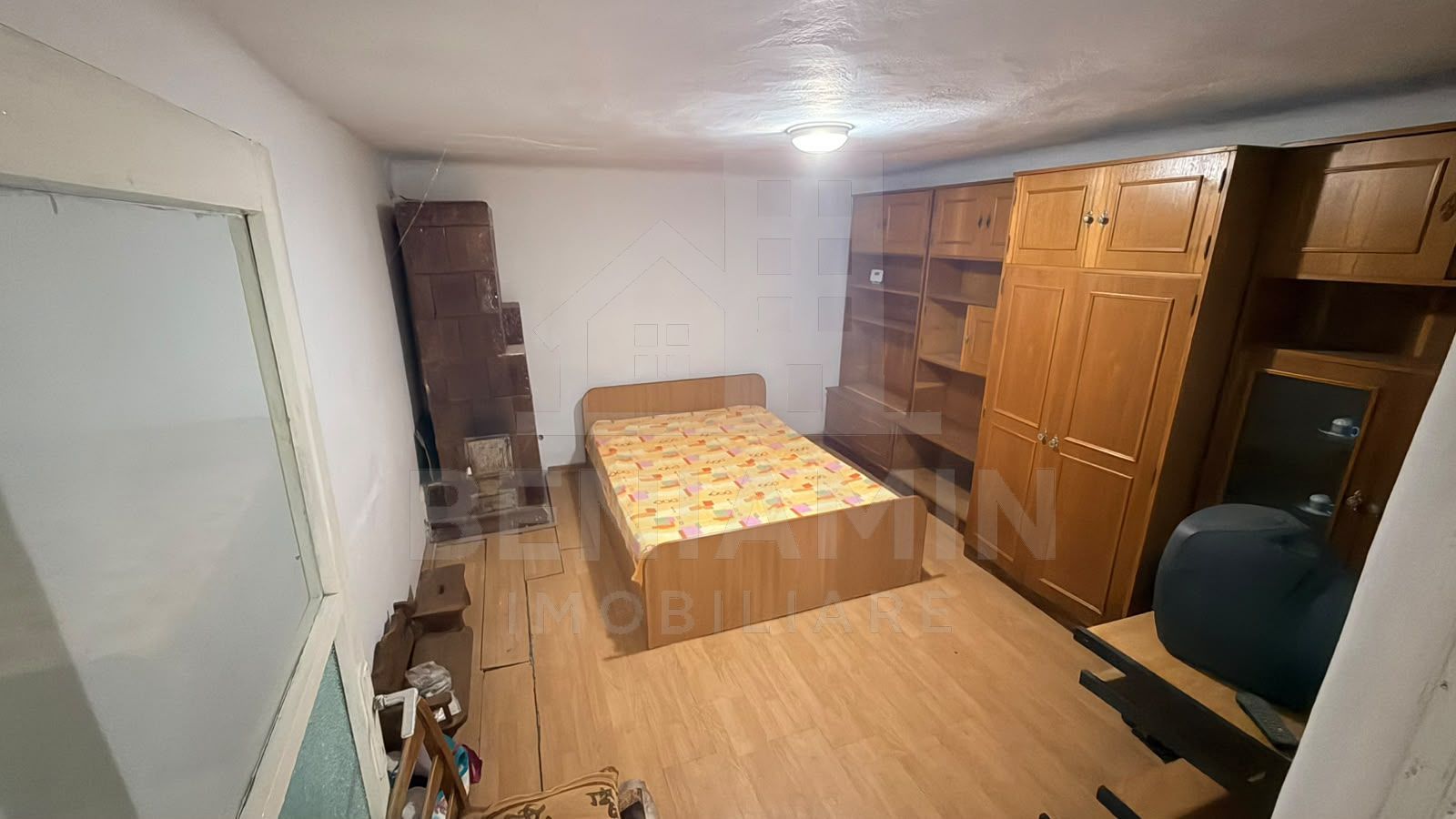 Casa-cu-Teren-Generos-(625 mp)-Panouri-Solare – Bariera-Valcii - imaginea 5