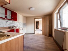 Casă individuală în Aradul Nou zona Tabacovici, pe strada Petalelor