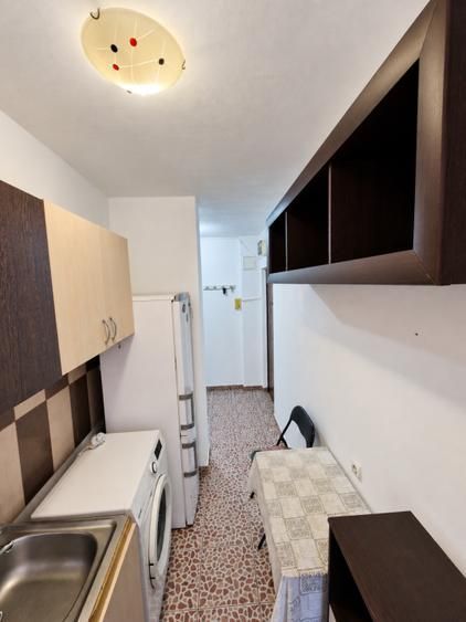 Apartament cu 1 cameră pe Liviu Rebreanu cu Centrală și Boxă în CF - imaginea 9