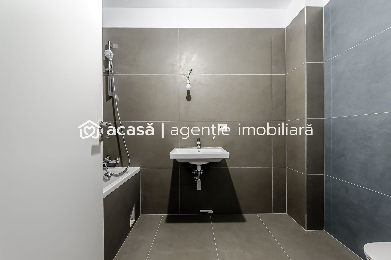 Imagine 7 - XCity Towers | 3 Camere și loc de parcare subteran inclus