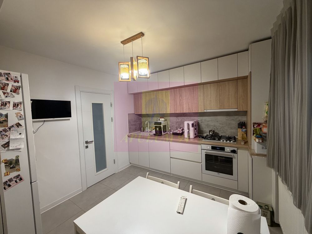Apartament de vanzare 3 camere Mall Vitan, cu Centrala proprie - imaginea 7