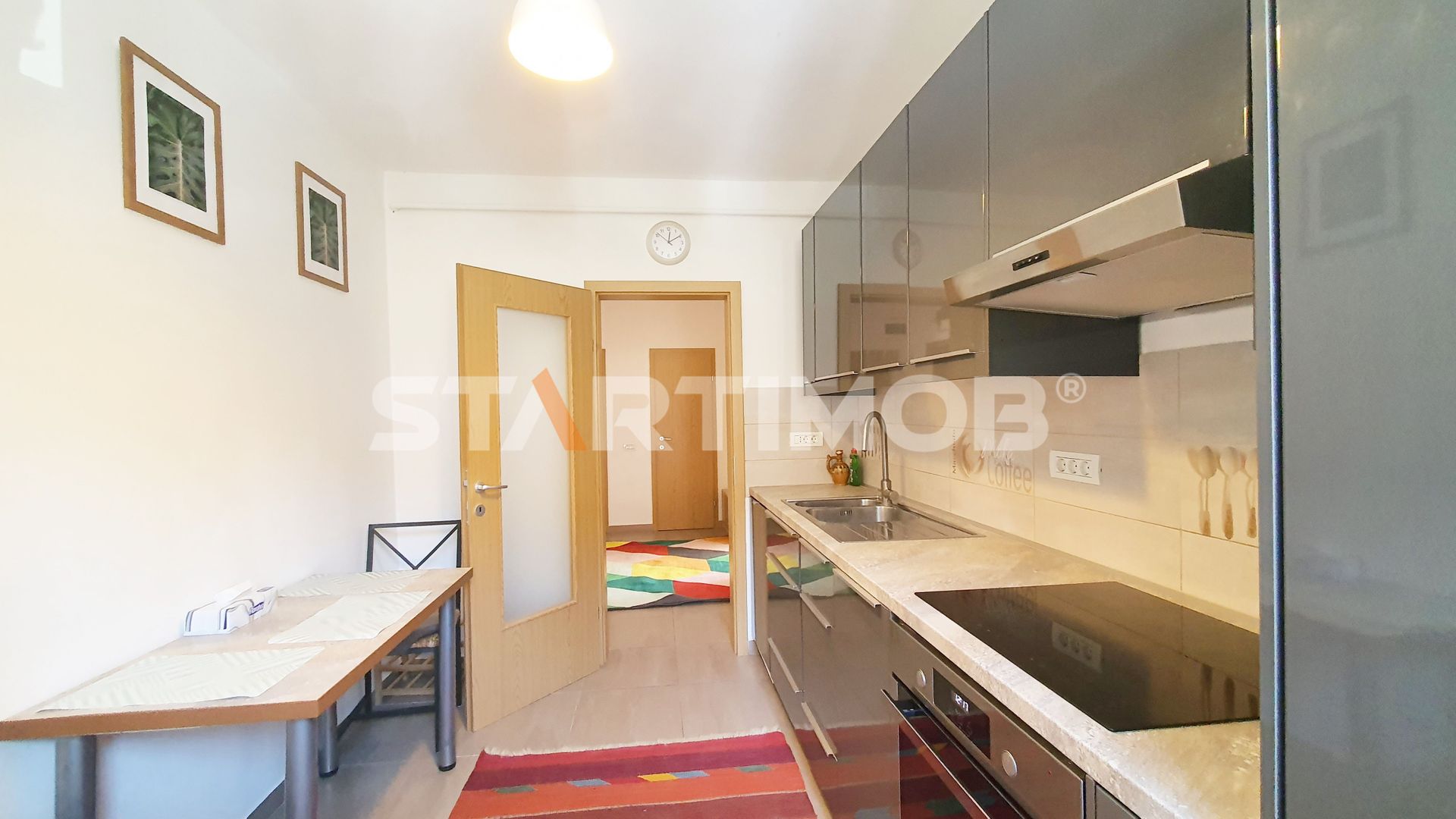 Apartament 3 camere cu parcare si boxa Central